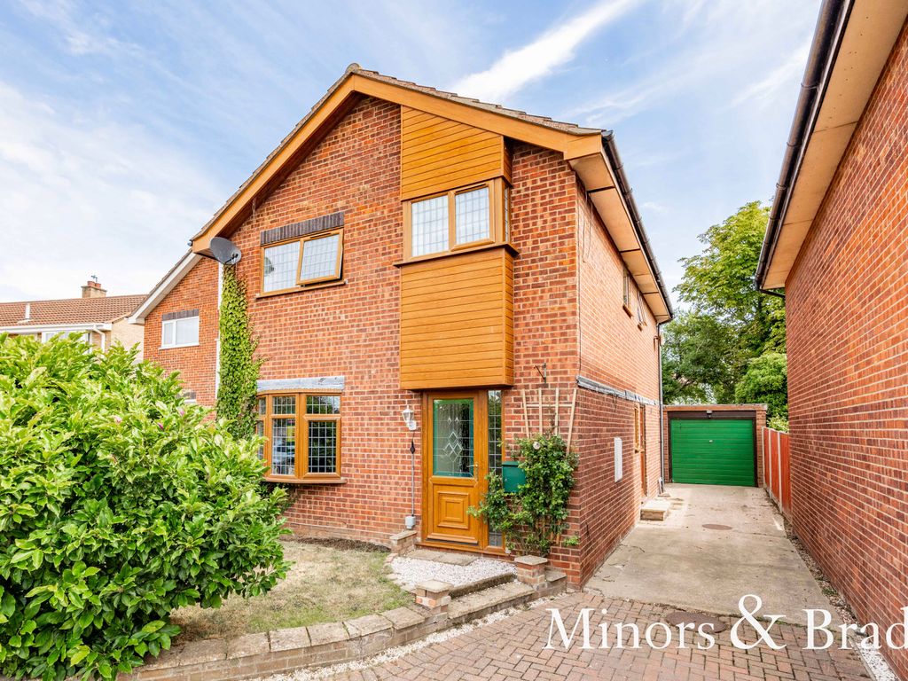 4 bed detached house for sale in Sweetacres, Hemsby, Great Yarmouth