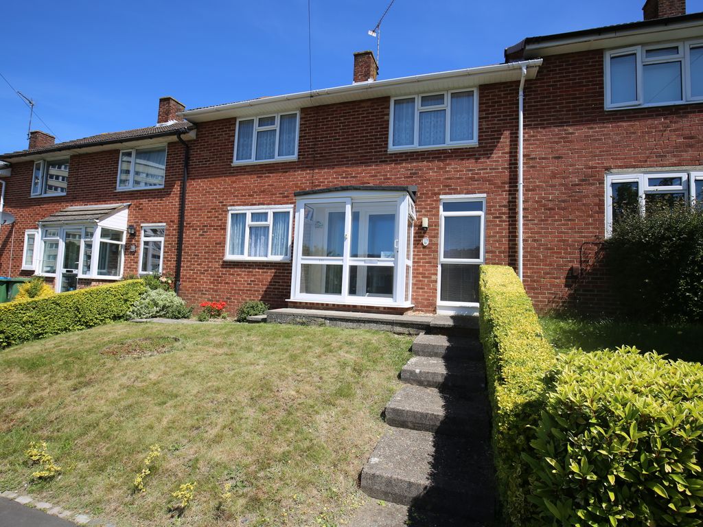 4 bed terraced house for sale in Kingsclere Avenue, Southampton SO19