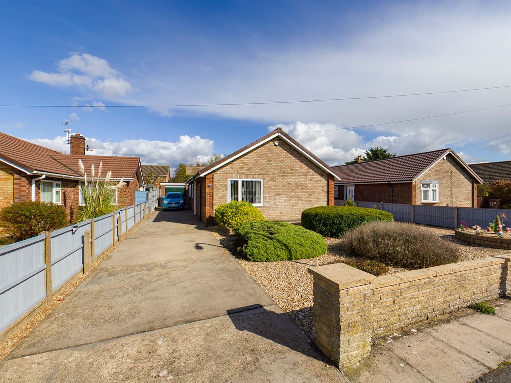 3 bed bungalow for sale in Riley Close, Bracebridge Heath LN4 Zoopla