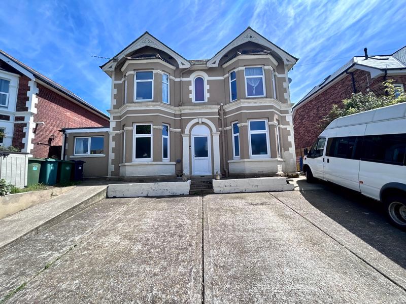 8 bed detached house for sale in Wilton Park Road, Shanklin PO37, £