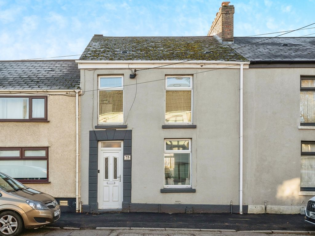3 bed terraced house for sale in Glebe Road, Loughor, Swansea SA4, £