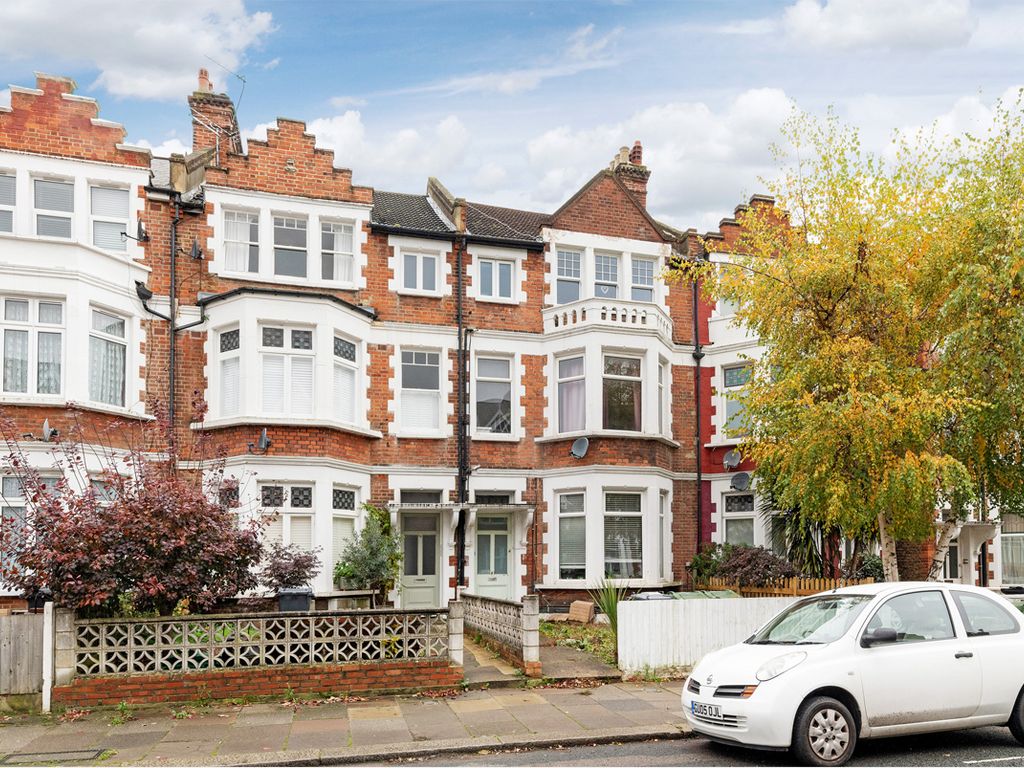 1 bed flat to rent in Salford Road, London SW2, £1,900 pcm Zoopla