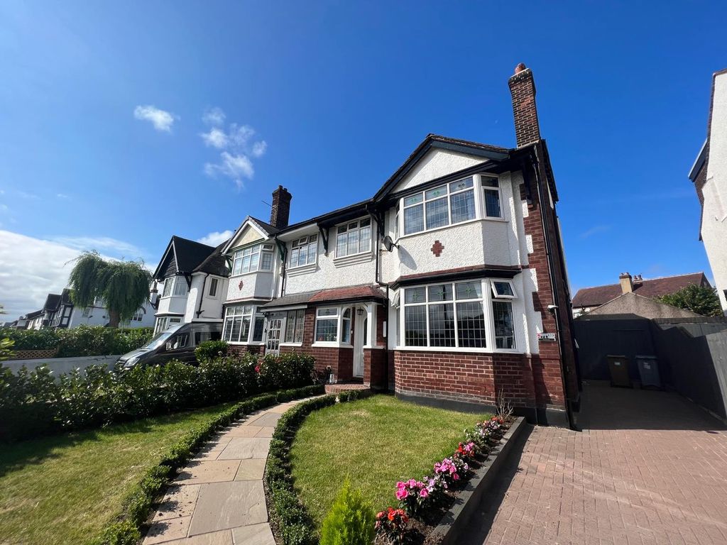 4 bed semidetached house for sale in Seabank Road, Wallasey