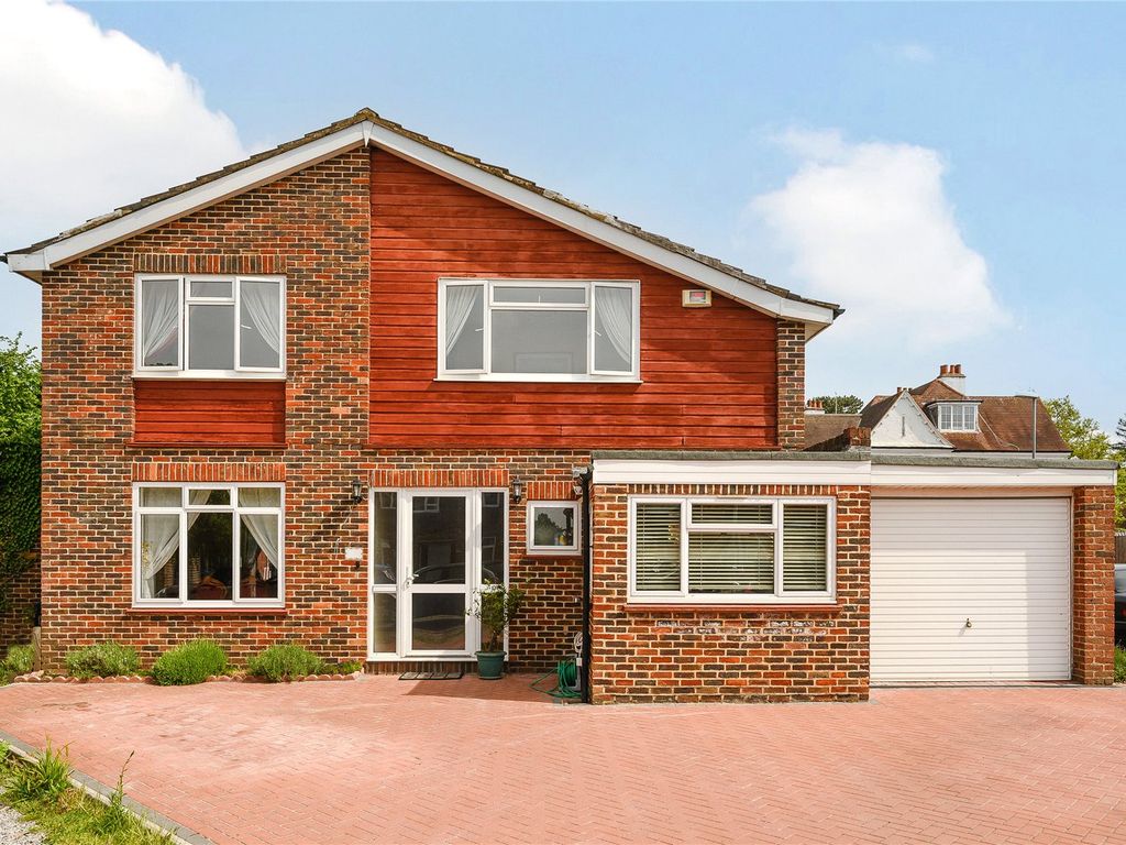 4 bed detached house for sale in Parkgate Close, Kingston Upon Thames
