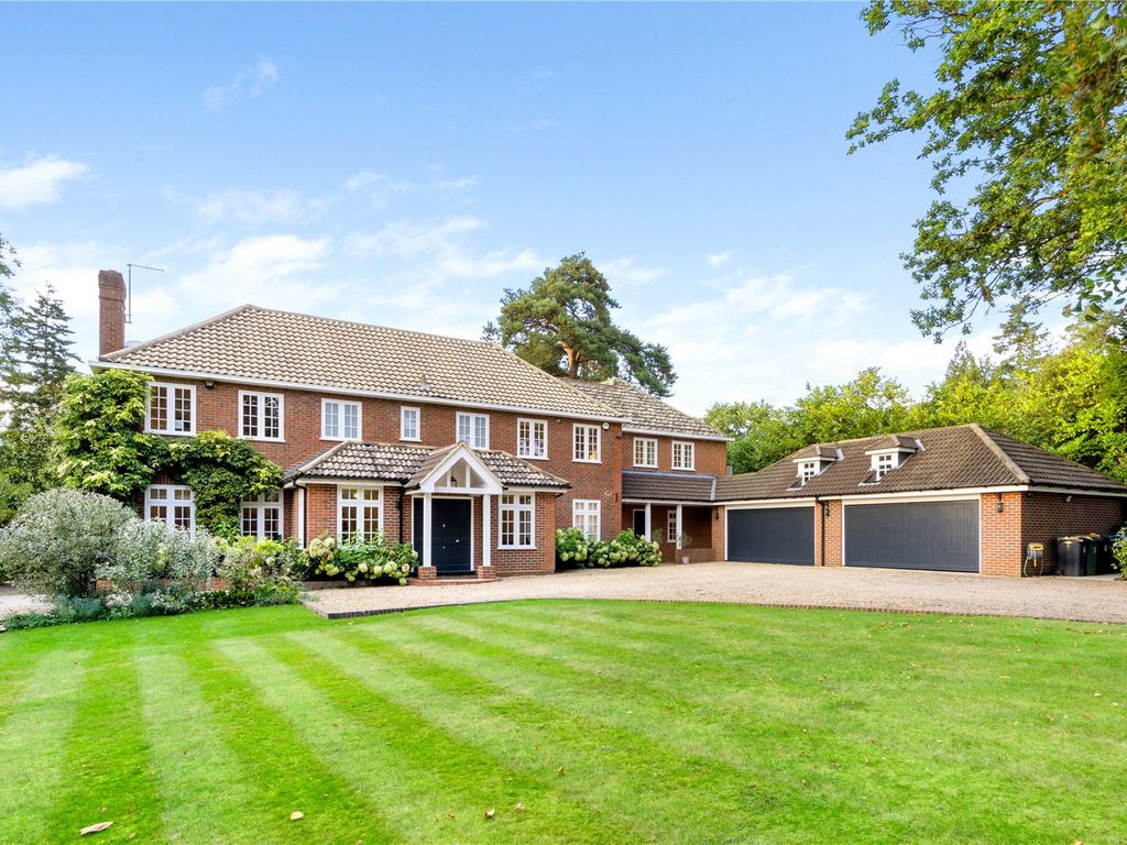 5 bed detached house for sale in Fairmile Avenue, Cobham, Surrey KT11