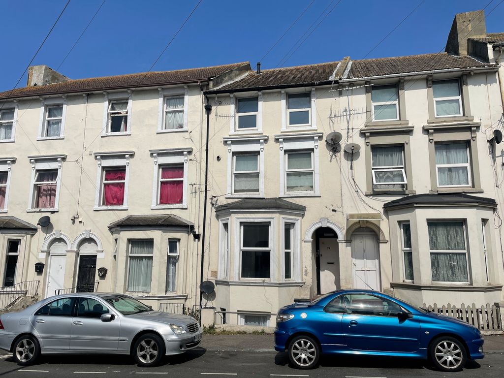 1 bed flat for sale in Dover Road, Folkestone, Kent CT20 Zoopla