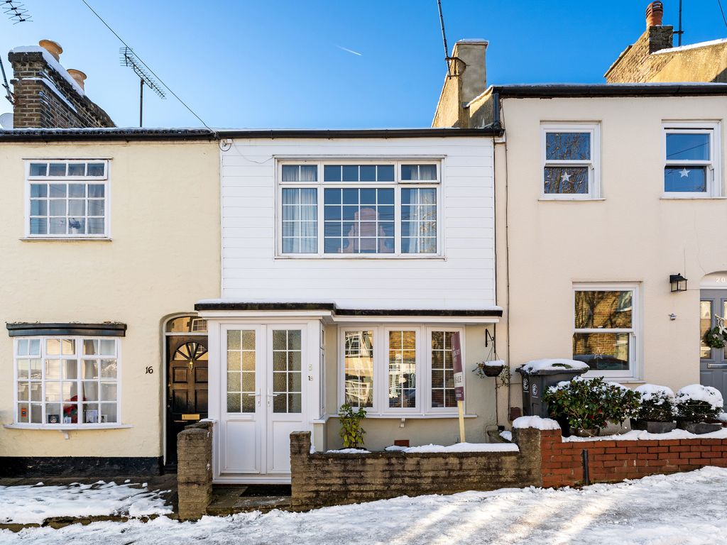 2 bed terraced house for sale in Gladstone Road, Buckhurst Hill IG9