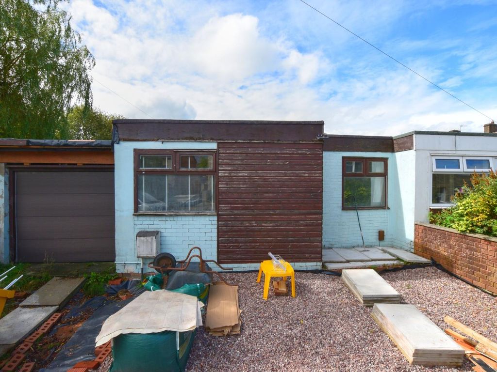 2 bed semidetached bungalow for sale in Stansfield Street, Burnley BB11 Zoopla