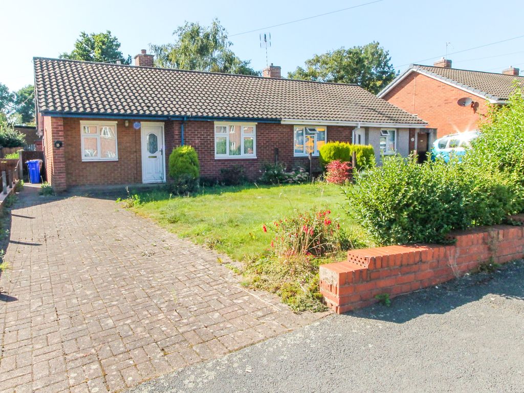 2 bed semidetached bungalow for sale in Skeavingtons Lane, Ilkeston