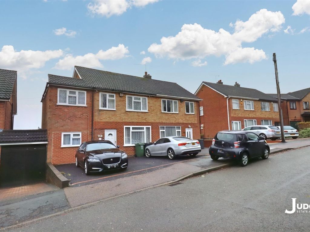 4 bed semidetached house for sale in Link Road, Anstey, Leicester LE7