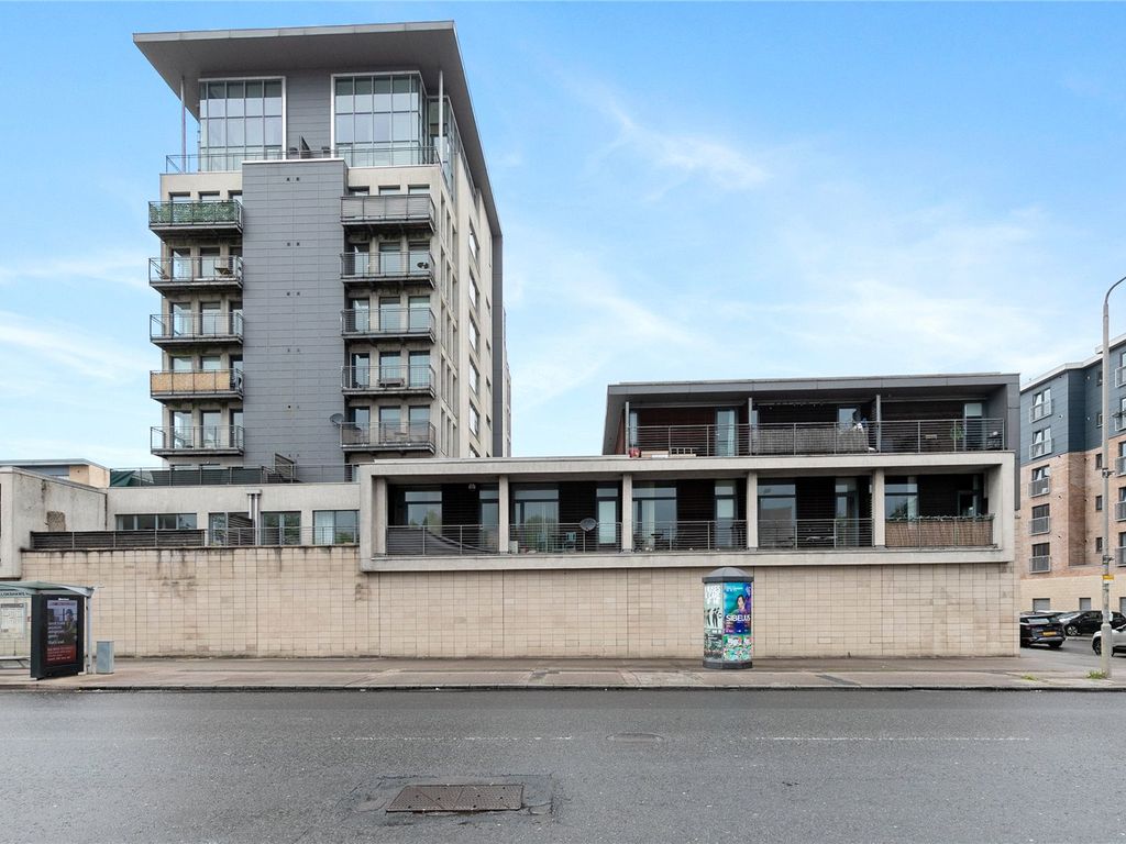 1 bed flat for sale in Muirhouse Street, Pollokshields, Glasgow G41, £