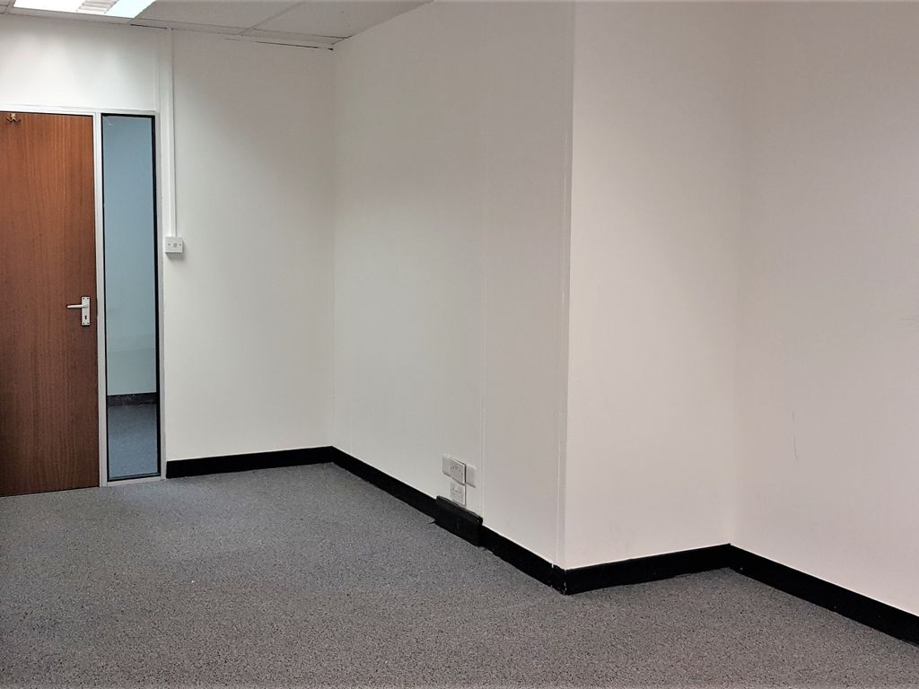 Office to let in Balfour House, High Road, North Finchley N12 Zoopla