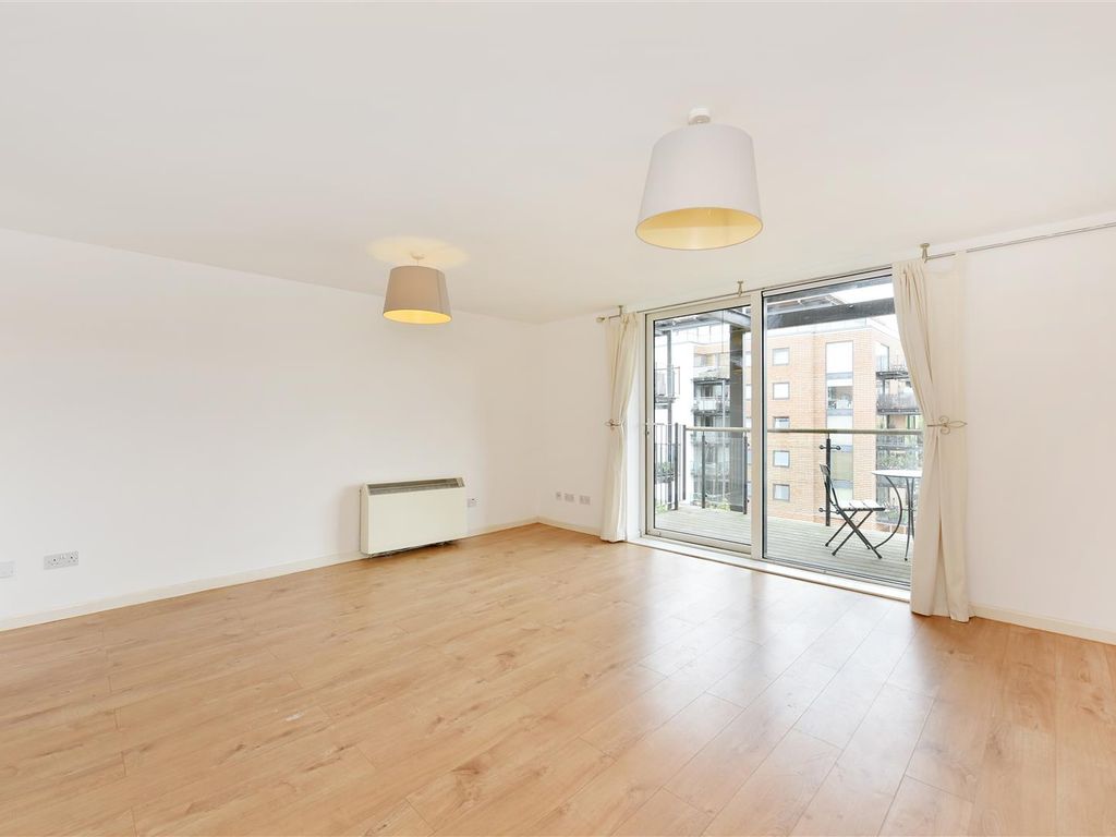 2 bed flat for sale in Medland House, Limehouse E14, £595,000 Zoopla