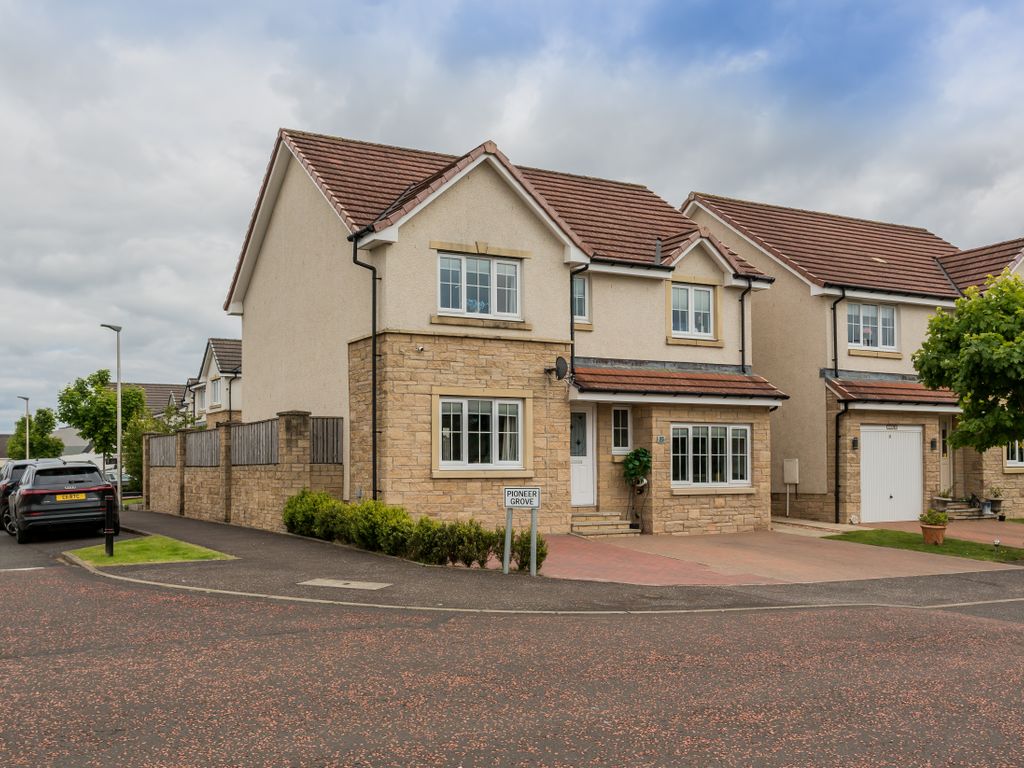 4 bed detached house for sale in 35 Bleasdale Road, Renfrew PA4, £