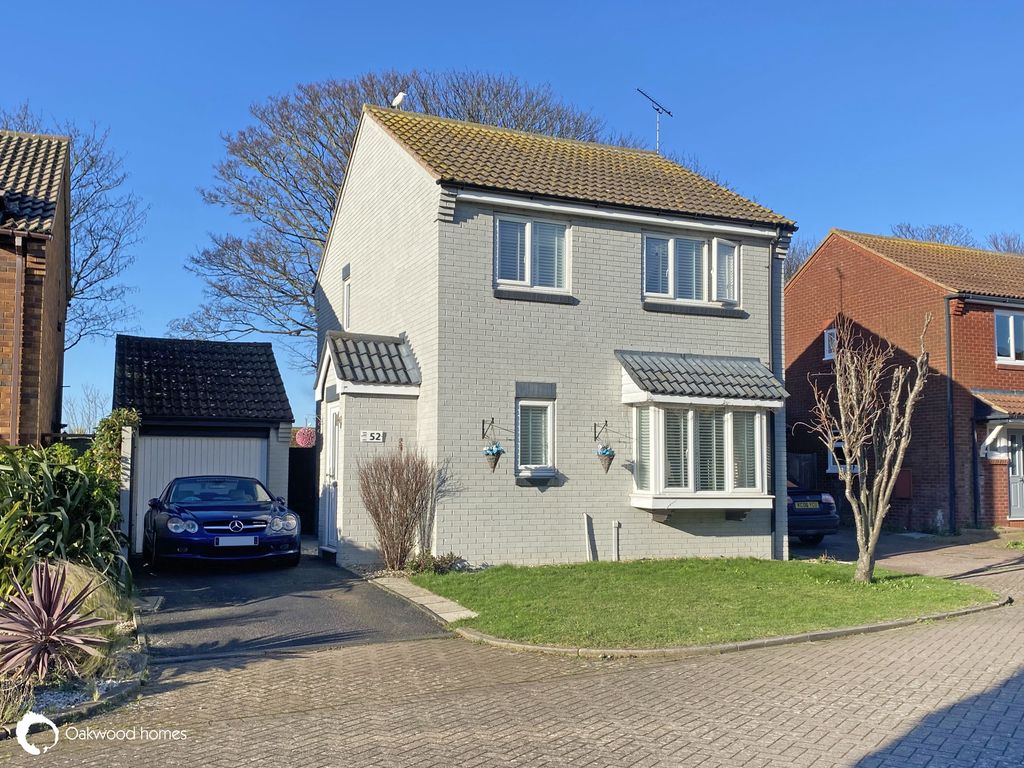 3 bed detached house for sale in Hunting Gate, Birchington CT7, £