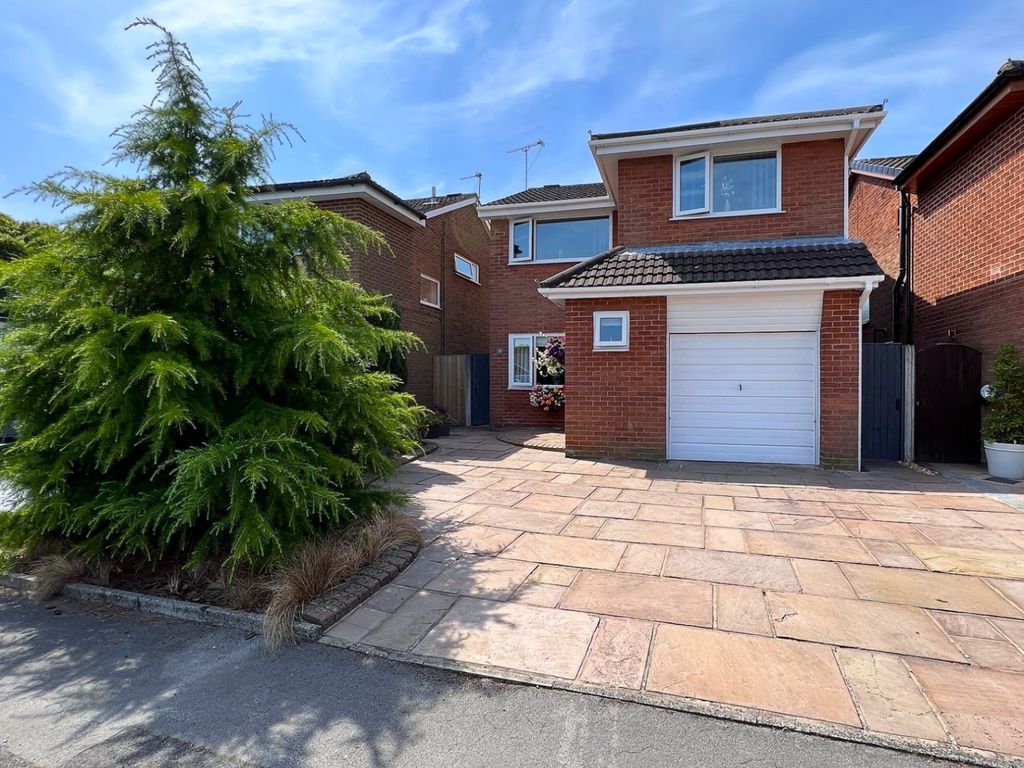 3 bed detached house for sale in Farfield, Penwortham, Preston PR1 Zoopla