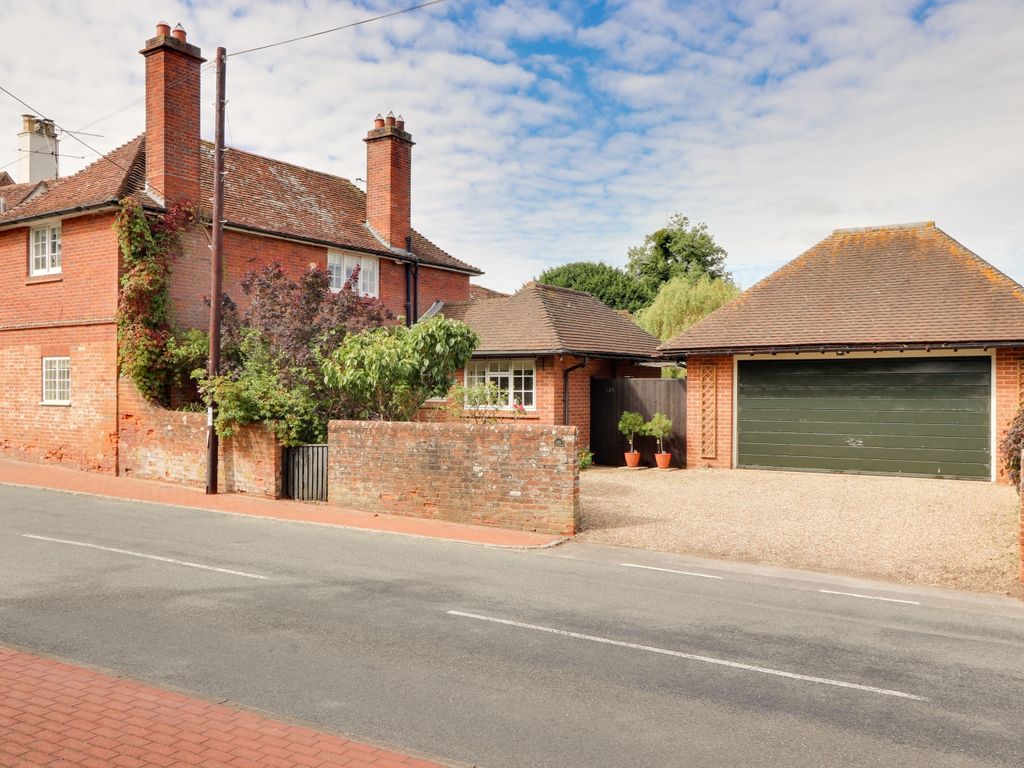 3 bed detached house for sale in The Street, Old Basing, Basingstoke