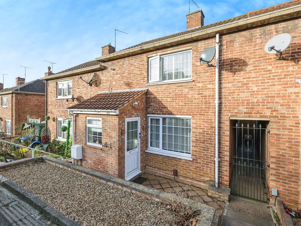2 bed terraced house for sale in Avenue, Kingsthorpe