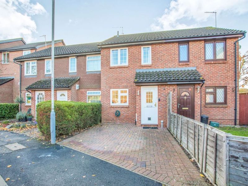 2 bed terraced house for sale in Rabournmead Drive, Northolt UB5, £