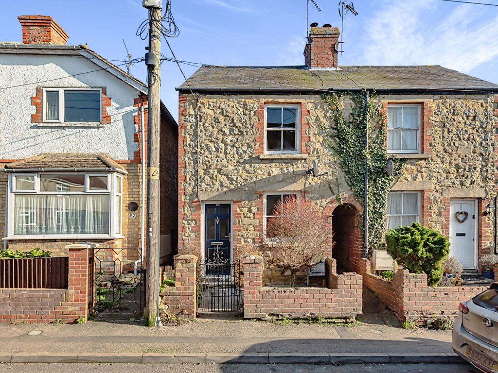 2 bed semidetached house for sale in Blackwell End, Potterspury