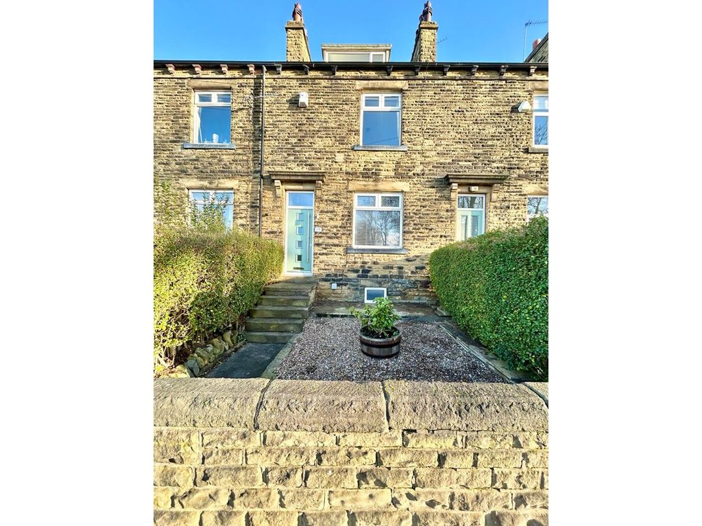 4 bed terraced house for sale in Intake Lane, Pudsey LS28, £299,999