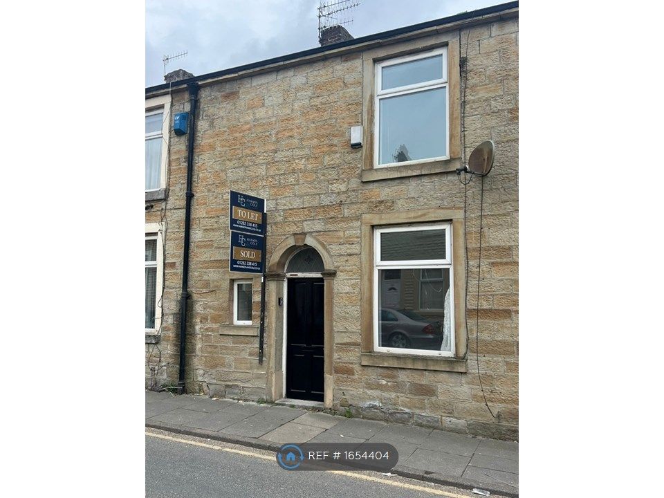 2 bed terraced house to rent in Cog Lane, Burnley BB11 Zoopla
