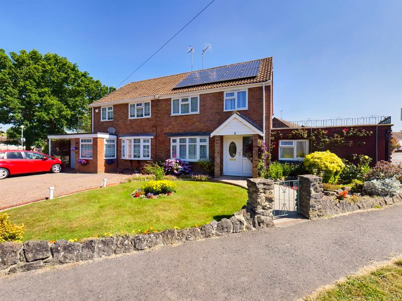 3 bed semidetached house for sale in Hermits Road, Crawley RH10 Zoopla