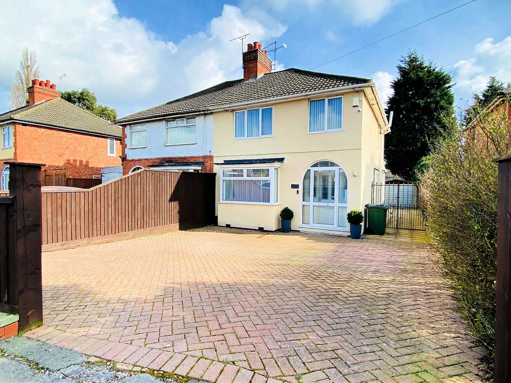 3 bed semidetached house for sale in Narborough Road South, Braunstone