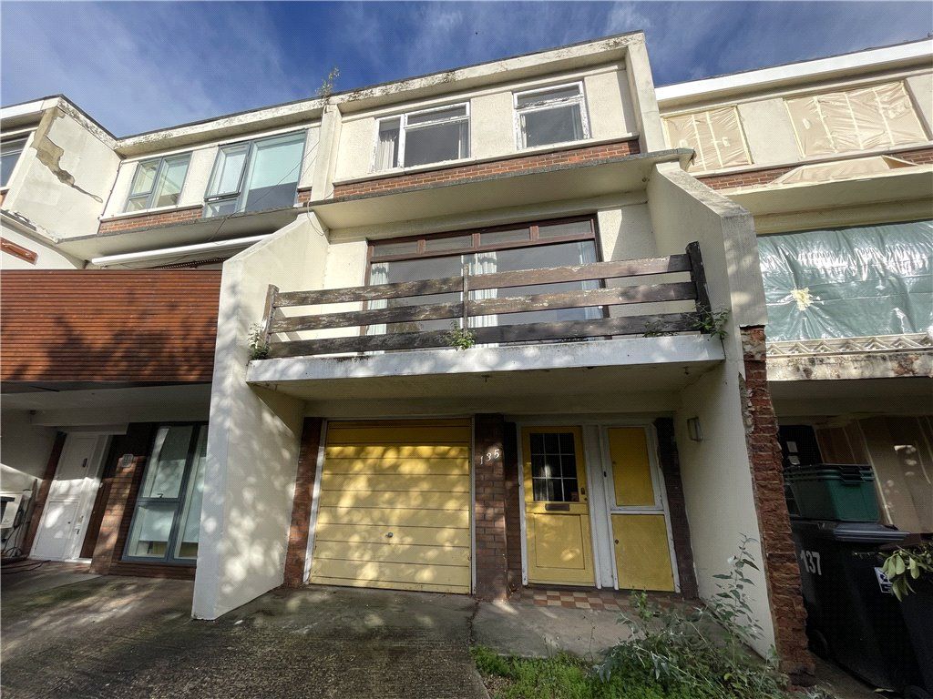 3 bed terraced house for sale in Highland Road, Bromley, Kent BR2, £