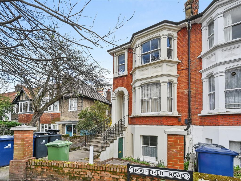 1 bed flat for sale in Heathfield Road, London W3 Zoopla