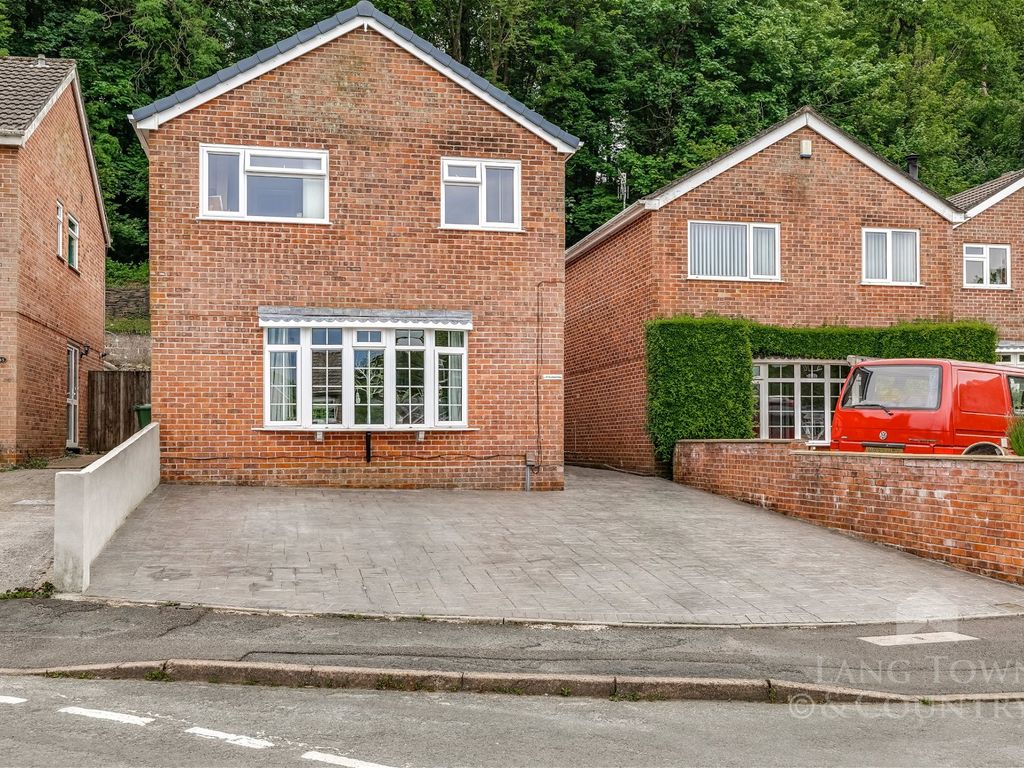 4 bed detached house for sale in Southgate Avenue, Goosewell, Plymouth