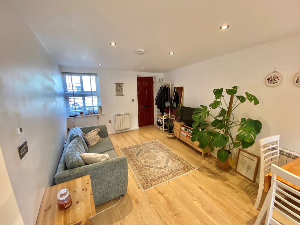 1 bed flat for sale in Allesley Old Road, Coventry CV5 Zoopla