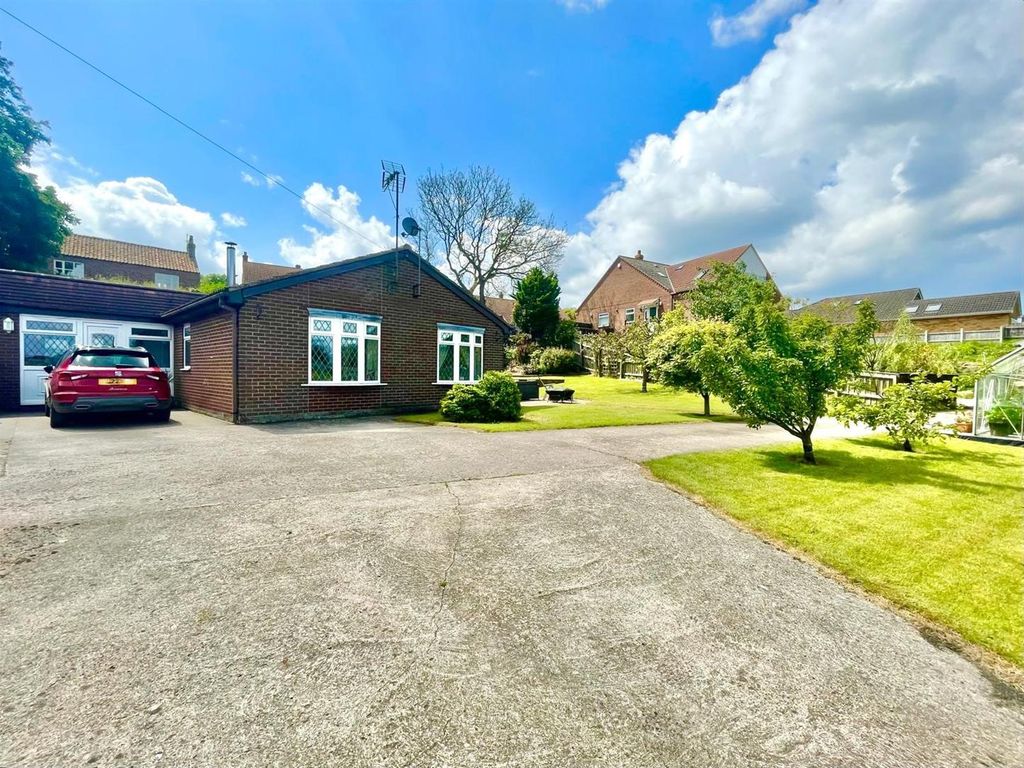 2 bed bungalow for sale in Carlton Lane, Aldbrough, Hull HU11, £229,950