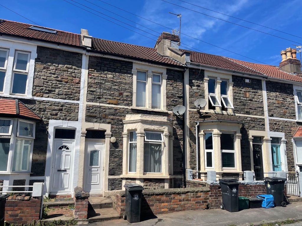 2 bed terraced house for sale in Herbert Street, Whitehall, Bristol BS5