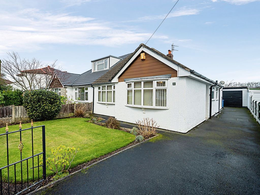 2 bed bungalow for sale in Holly Road, Penketh, Warrington, Cheshire