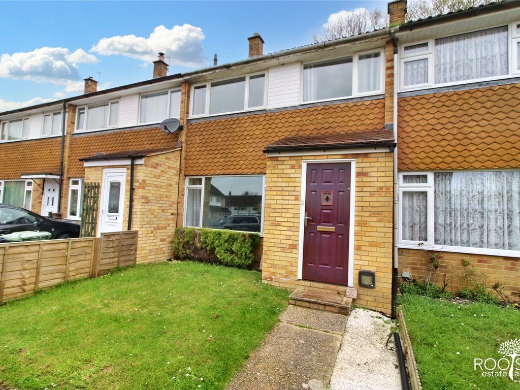 3 bed terraced house for sale in Stephens Road, Tadley, Hampshire RG26