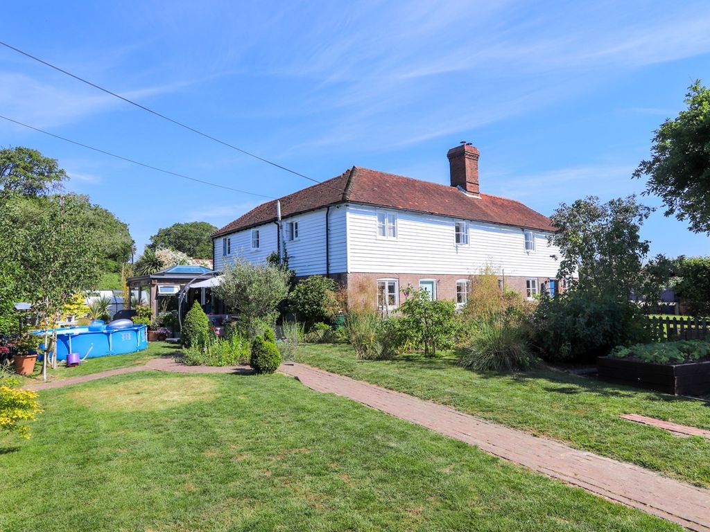 4 bed cottage for sale in Battle Road, Brightling TN32 Zoopla