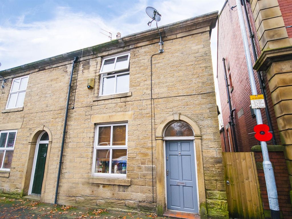 2 bed end terrace house for sale in Turton Road, Tottington, Bury BL8