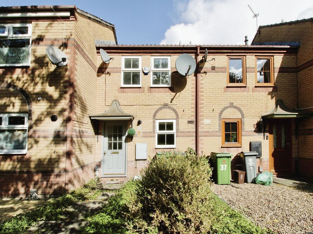 2 bed terraced house for sale in Arundel Place, Cardiff CF11, £210,000