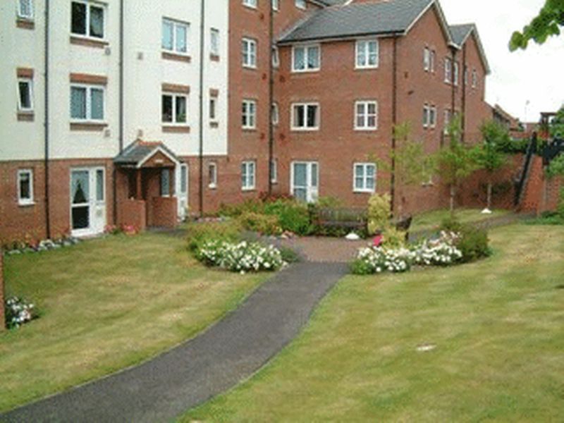 Hamilton Court, Leighton Buzzard LU7  