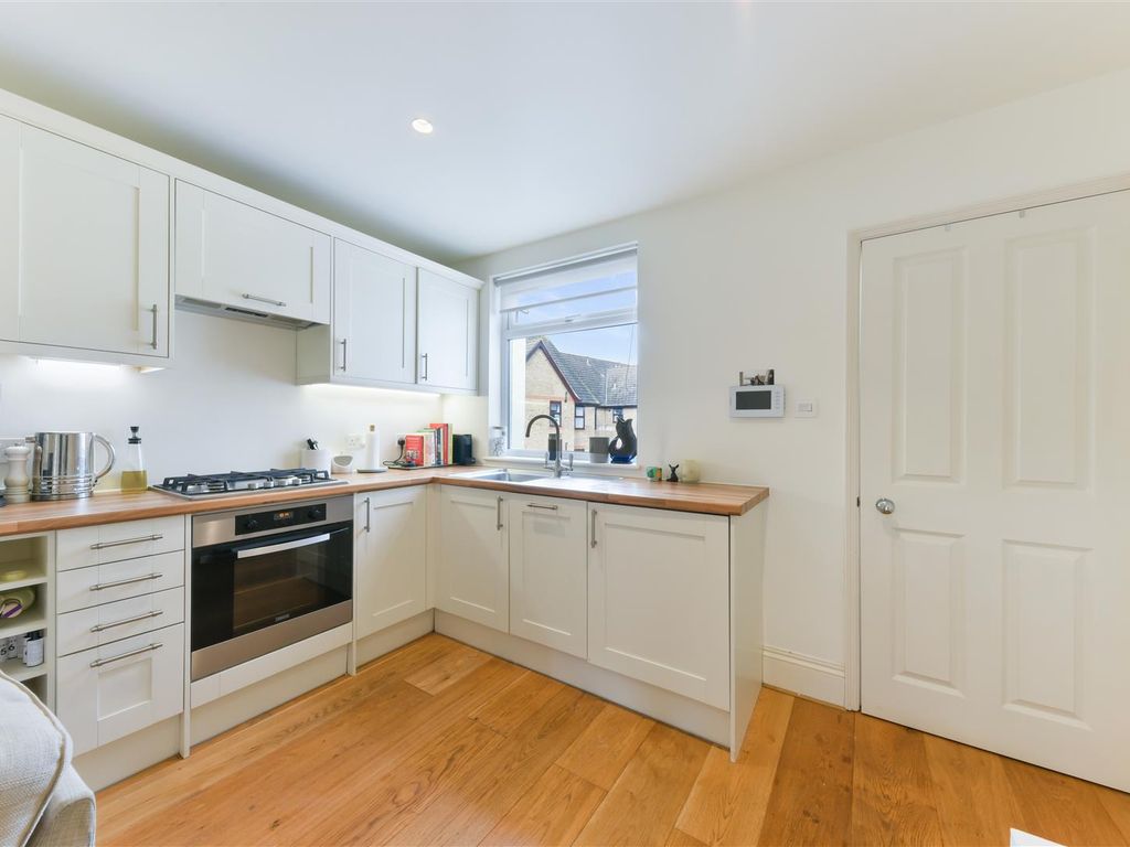 1 bed flat to rent in Kingston Road, London SW19 Zoopla