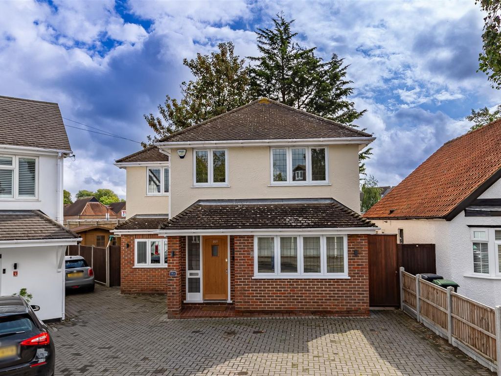 3 bed detached house for sale in Tower Road, Epping CM16, £750,000 Zoopla