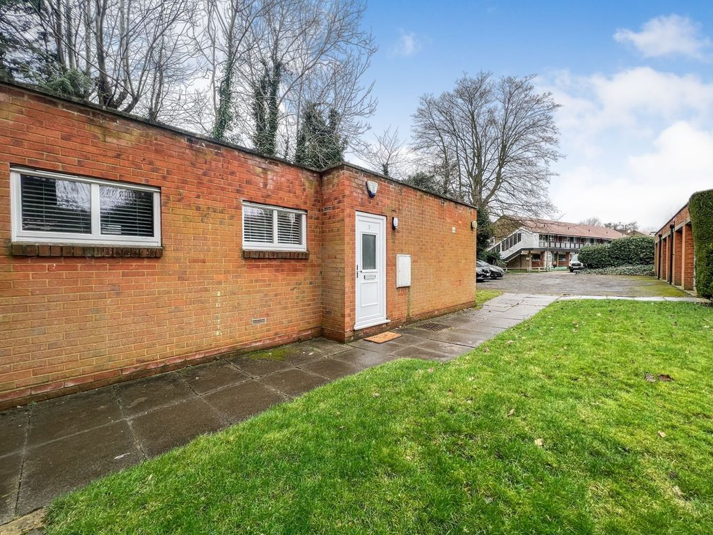 2 bed flat for sale in Breadcroft Lane, Harpenden AL5 Zoopla