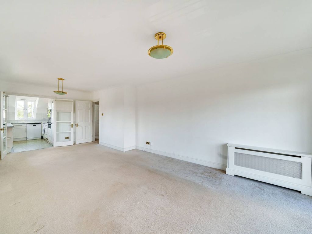 2 bed flat to rent in Uxbridge Road, Hatch End, Pinner HA5 Zoopla