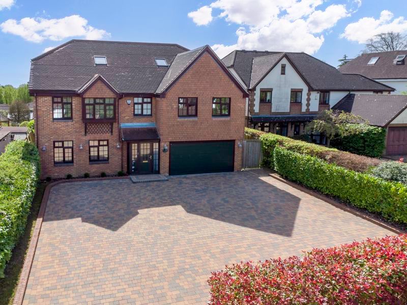 6 bed detached house for sale in Hanyards Lane, Cuffley, Potters Bar EN6, £2,475,000 Zoopla