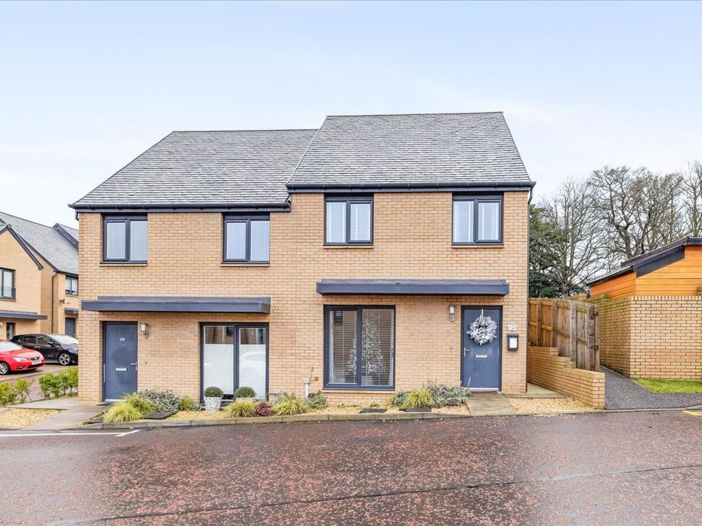 3 bed semidetached house for sale in 121 Tweedsmuir Drive, Edinburgh EH16, £290,000 Zoopla