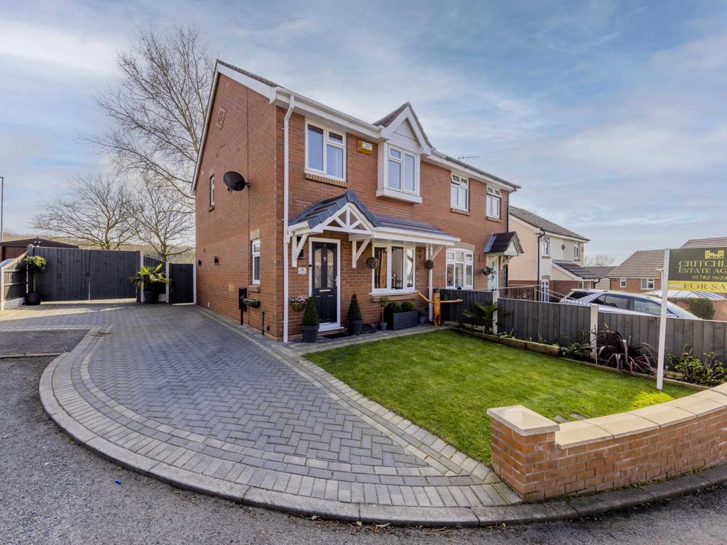 3 bed semidetached house for sale in Cloverdale Place, Weston Coyney