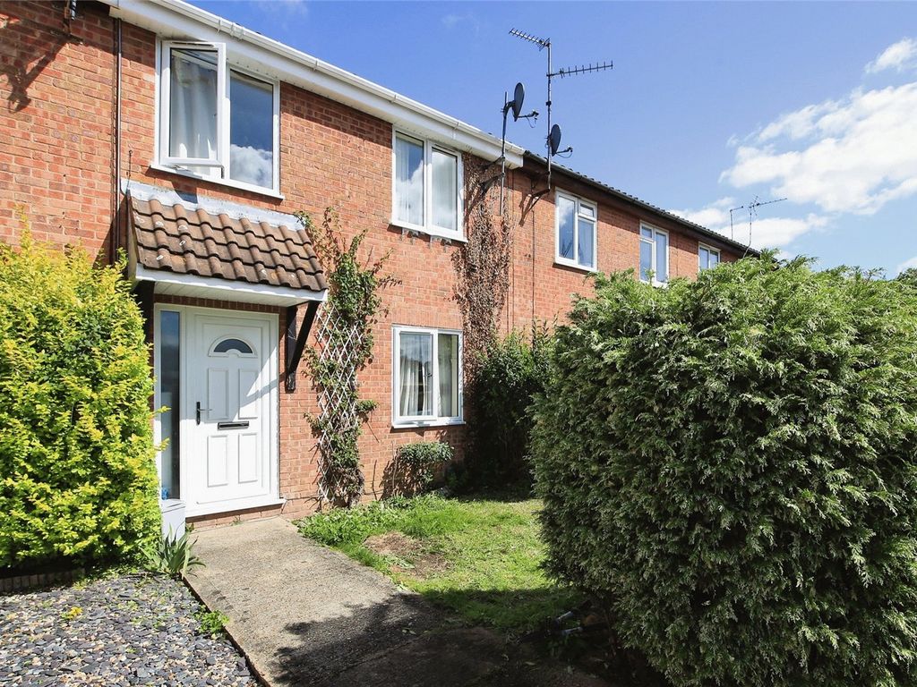 3 bed terraced house for sale in Jorose Way, Bretton, Peterborough