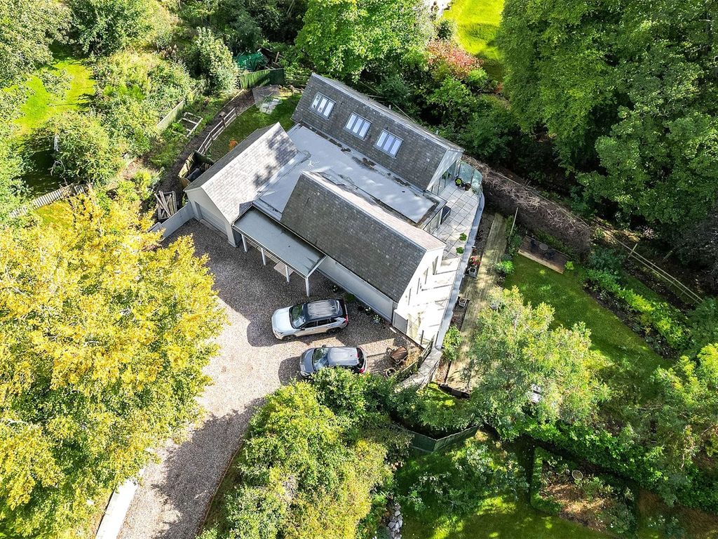 3 bed detached house for sale in Kirkland, Manse Road, Perth PH2, £