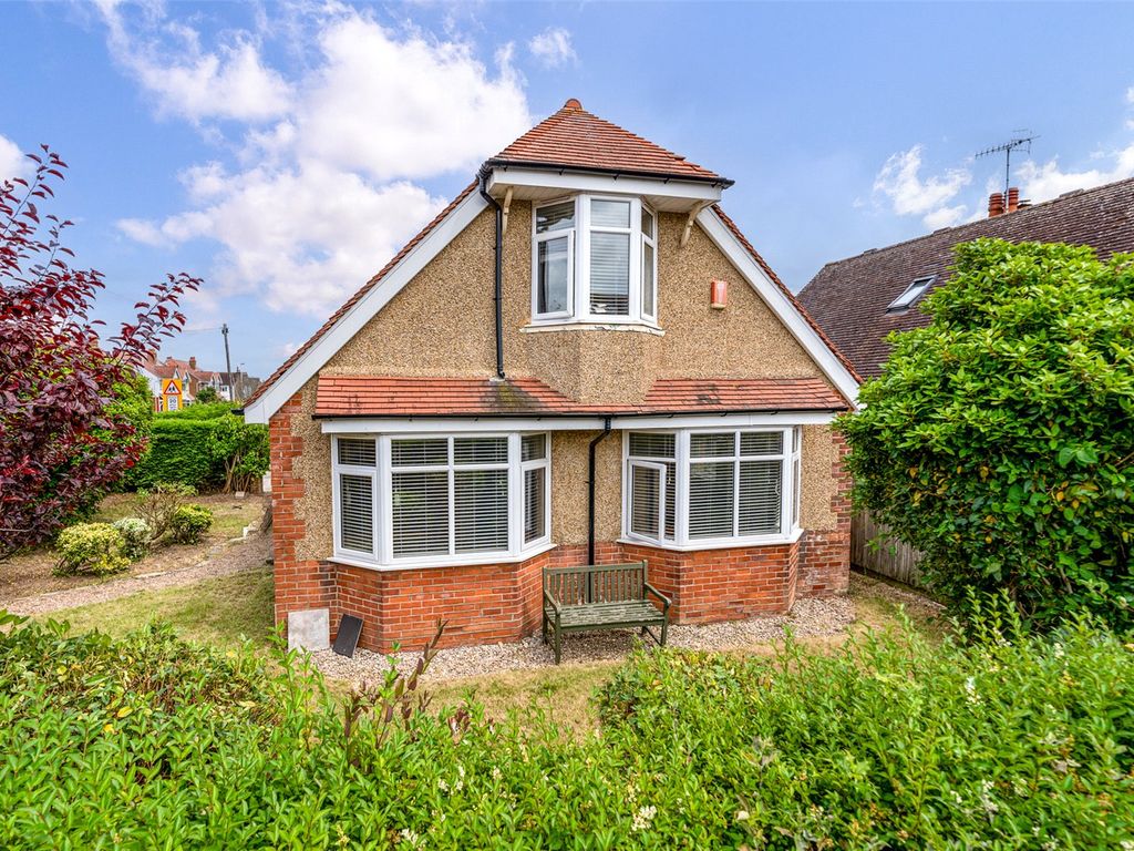 4 bed bungalow for sale in St. Lawrence Avenue, Worthing, West Sussex